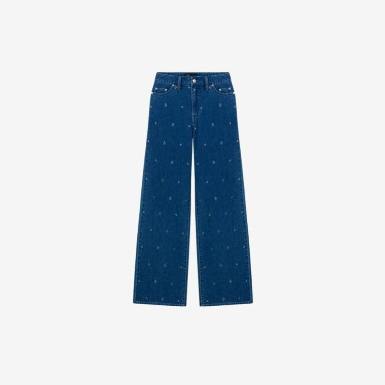 Quần jeans ống rộng đính đá