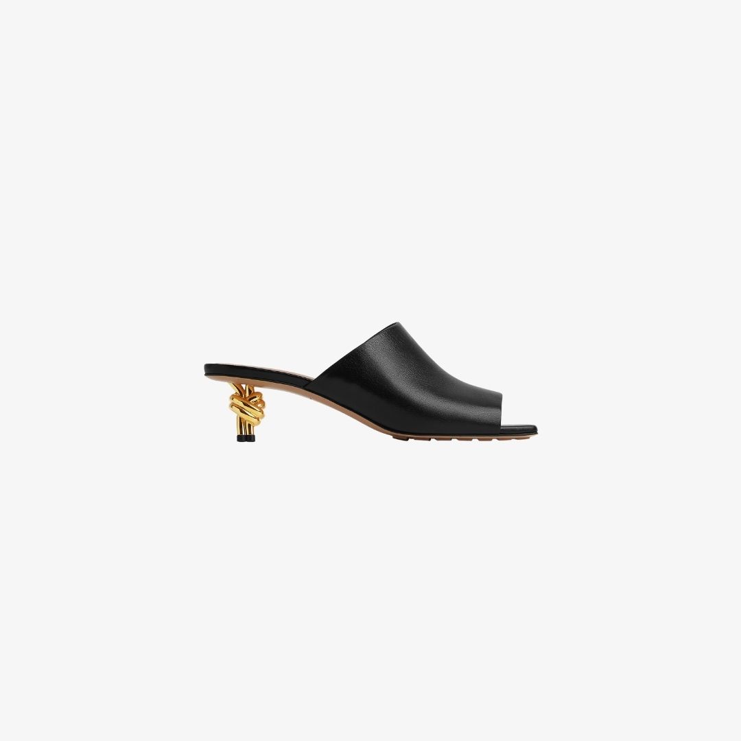 Tam Sơn Annual Sale tại TP.HCM 2026: Ưu đãi đến 90% 49 Xăng Đan Cao Gót Knot Sandal