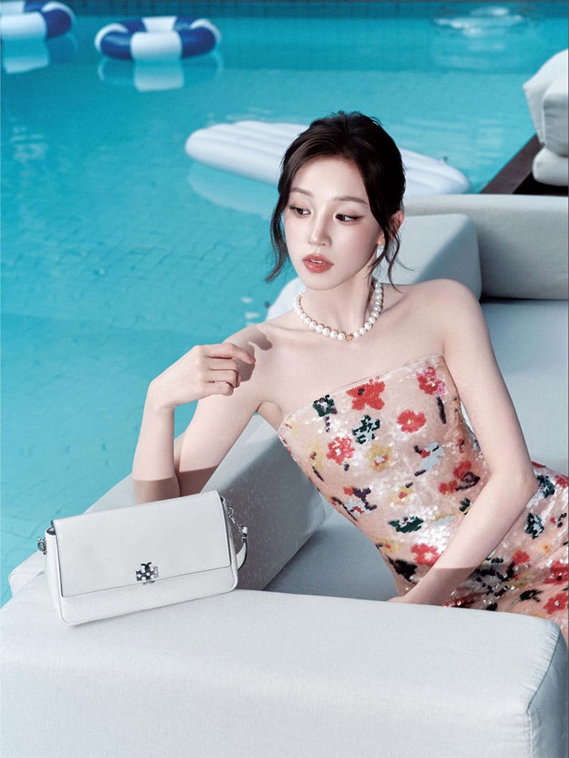QUỲNH ANH SHYN, THẢO NHI LÊ VÀ “CÔ EM TRENDY” HỘI NGỘ TỐNG VŨ KỲ TRONG SỰ KIỆN “SPLASH CLUB” 15