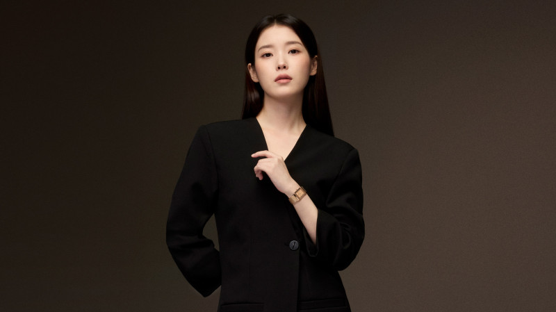 IU TRỞ THÀNH TÂN ĐẠI SỨ TOÀN CẦU CỦA JAEGER-LECOULTRE: HÉ LỘ BẢN NGÃ NGHỆ SĨ TOÀN NĂNG 7