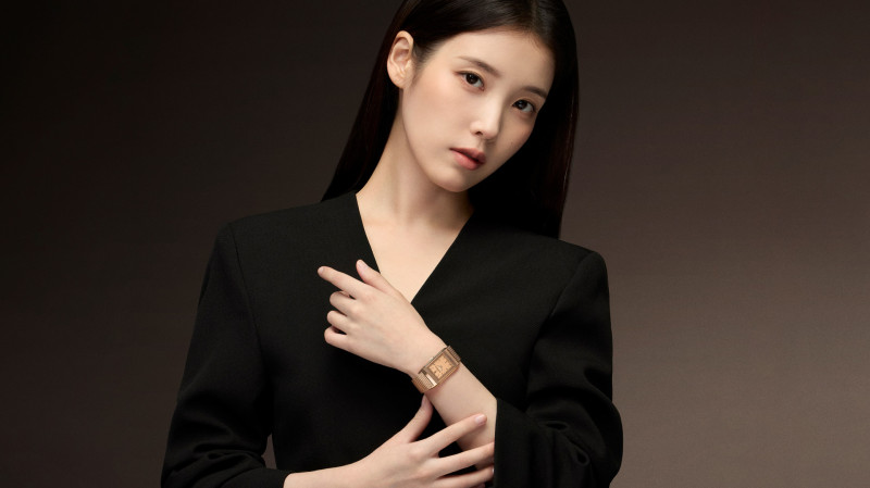 IU TRỞ THÀNH TÂN ĐẠI SỨ TOÀN CẦU CỦA JAEGER-LECOULTRE: HÉ LỘ BẢN NGÃ NGHỆ SĨ TOÀN NĂNG 9
