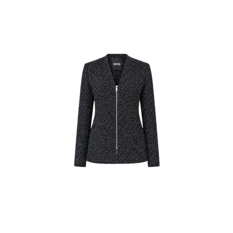 Áo blazer dáng ôm vừa bằng vải crepe