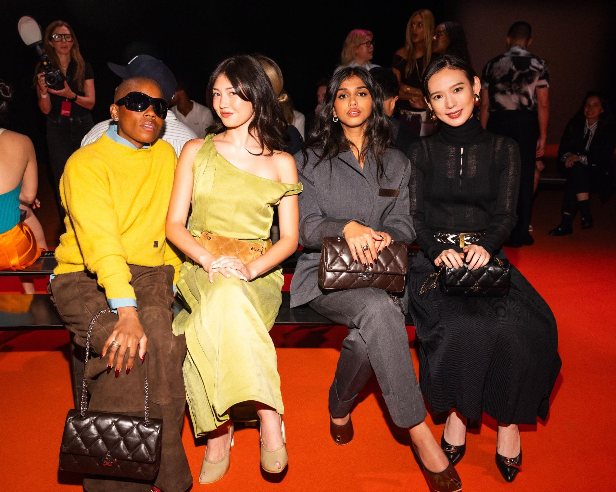 DÀN SAO QUY TỤ TẠI SHOW TORY BURCH XUÂN/HÈ 2027 9