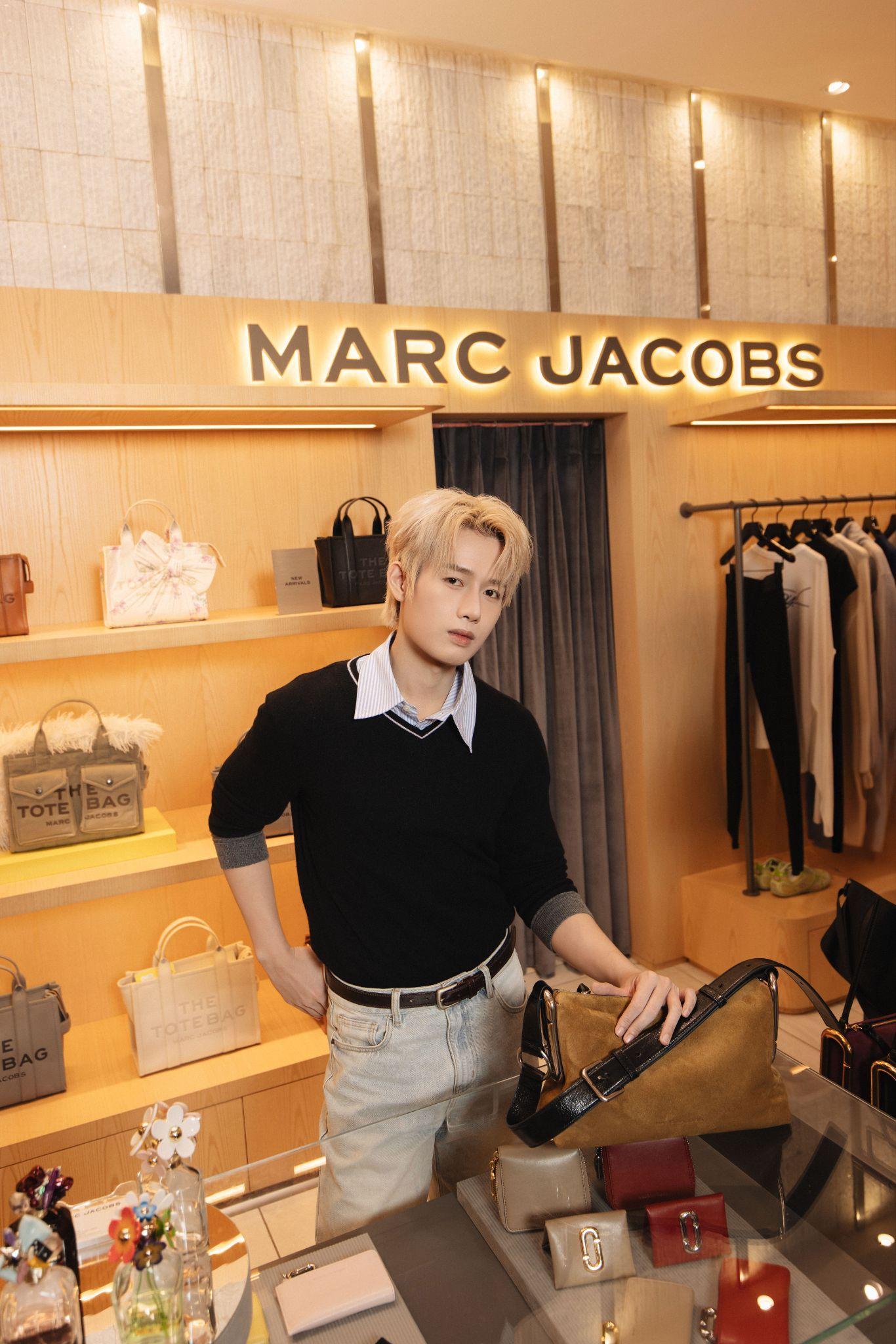 DÀN FASHIONISTA HỘI NGỘI TẠI SỰ KIỆN KHAI TRƯƠNG CỬA HÀNG MỚI CỦA MARC JACOBS 7