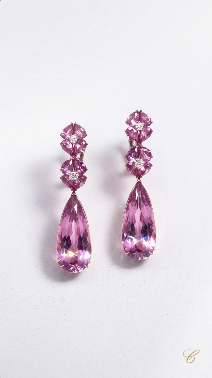 CHOPARD “CHIẾM SÓNG” THẢM ĐỎ ACADEMY MUSEUM GALA 20 CHOPARD “CHIẾM SÓNG” THẢM ĐỎ ACADEMY MUSEUM GALA 19
