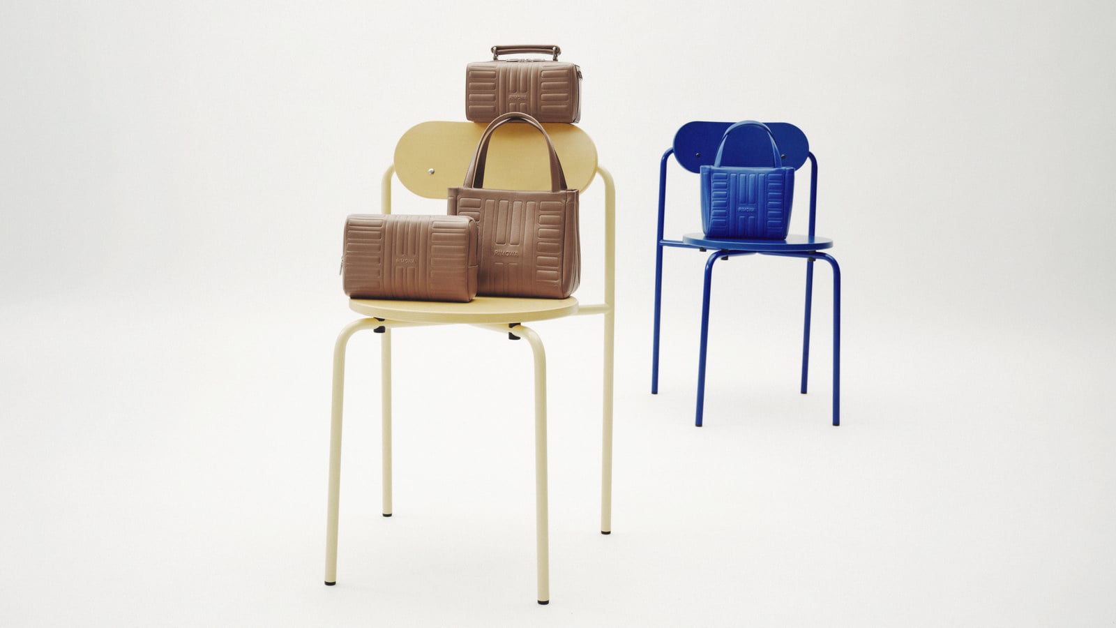 RIMOWA GIỚI THIỆU HAI SẮC MÀU MỚI UMBER VÀ ULTRAMARINE 5
