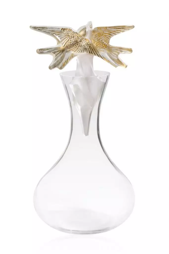 Cánh én xa xỉ của Lalique 9