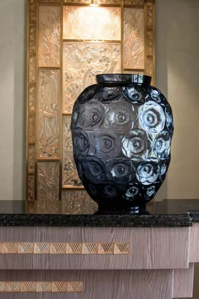 Lalique - Những kiệt tác nghệ thuật từ pha lê 14 Lalique - Những kiệt tác nghệ thuật từ pha lê 13