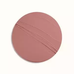 rouge-hermes-matte-lipstick-beige-naturel--60001MV011-worn-11-0-0-1700-1700-q99_b