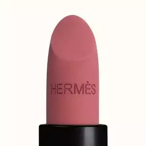 rouge-hermes-matte-lipstick-rose-boise--60001MV048-worn-3-0-0-1700-1700-q99_b