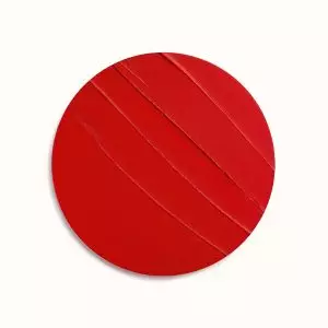 rouge-hermes-matte-lipstick-rouge-casaque--60001MV064-worn-11-0-0-1700-1700-q99_b