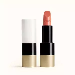 rouge-hermes-satin-lipstick-beige-tadelakt--60001SV016-worn-1-0-0-1700-1700-q99_b