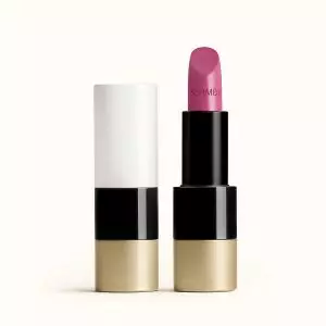 rouge-hermes-satin-lipstick-rose-zinzolin--60001SV050-worn-1-0-0-1700-1700-q99_b