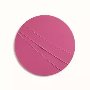 rouge-hermes-satin-lipstick-rose-zinzolin--60001SV050-worn-9-0-0-1700-1700-q99_b