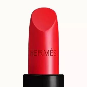 rouge-hermes-satin-lipstick-rouge-casaque--60001SV064-worn-3-0-0-1700-1700-q50_b