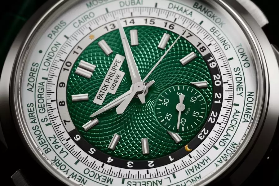 Patek Philippe ra mắt ba mẫu đồng hồ bấm giờ mới 15