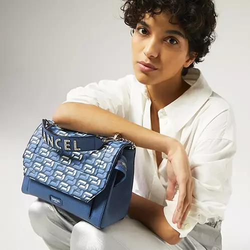 Sản phẩm mới tại Lancel Việt Nam 212