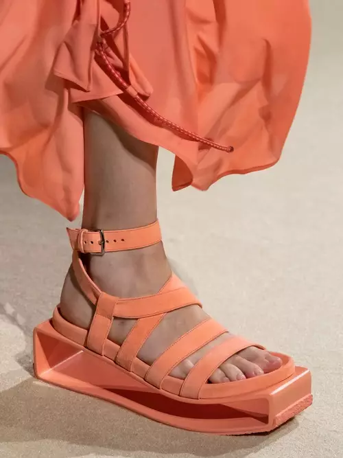 BST Hermès Xuân Hè 2023 – Cuộc hành trình bất tận giữa những điều diệu kỳ 28 BST Hermès Xuân Hè 2023 – Cuộc hành trình bất tận giữa những điều diệu kỳ 27