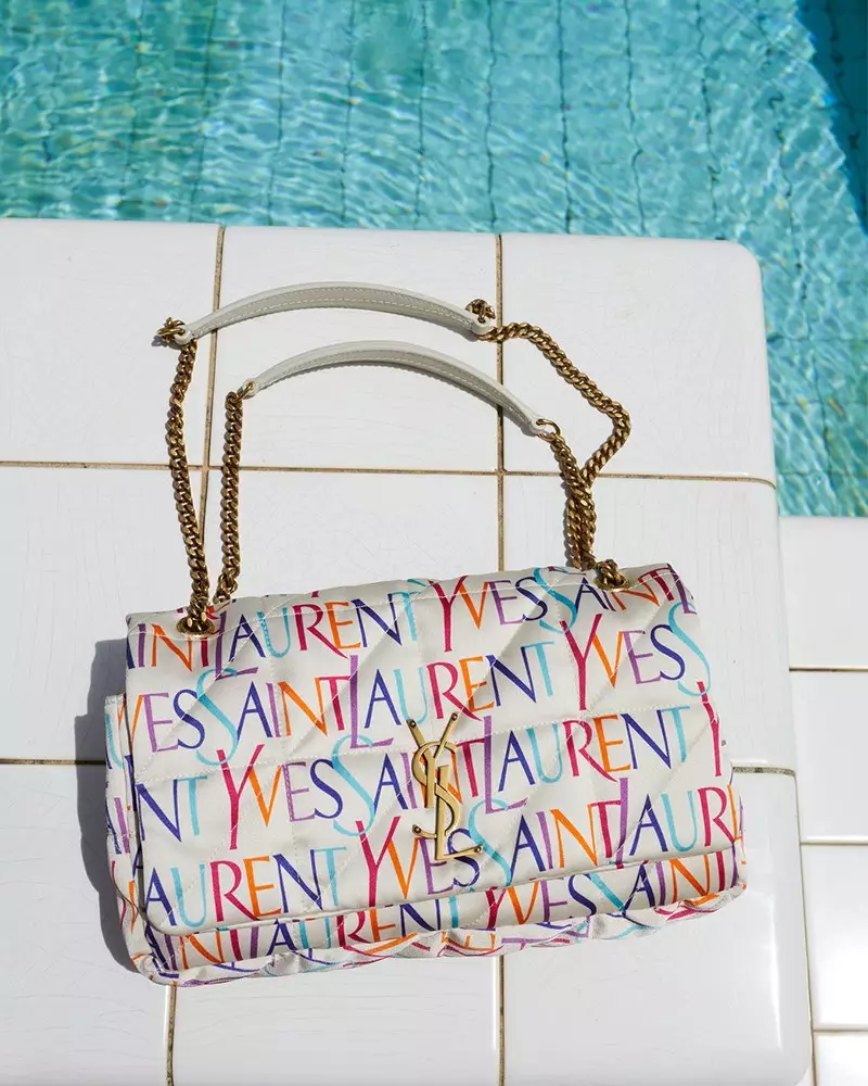 End of season sale 6 End of season sale 5