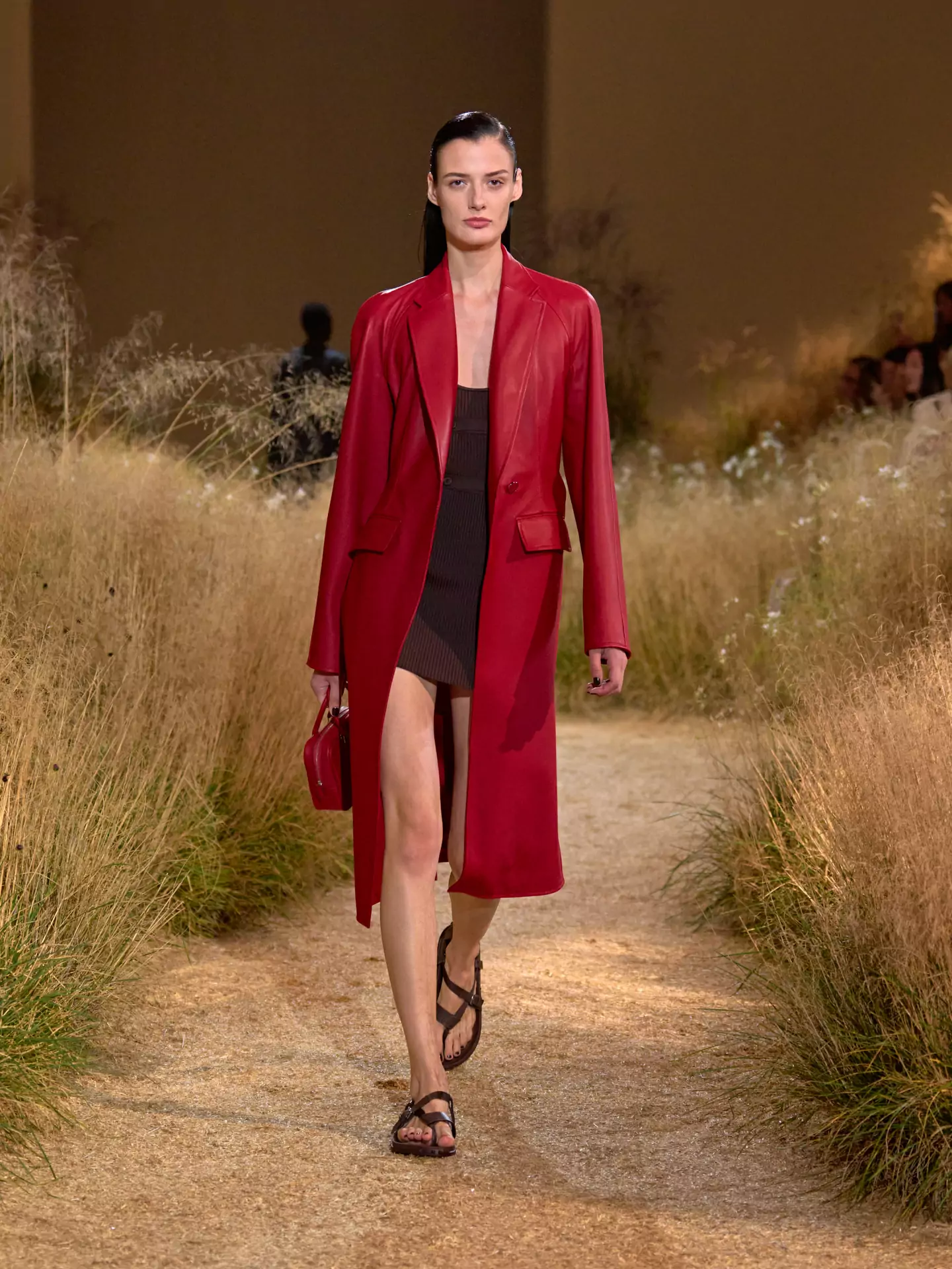 HERMÈS XUÂN - HÈ 2024: THANH THOÁT BẨM SINH 14 HERMÈS XUÂN - HÈ 2024: THANH THOÁT BẨM SINH 13